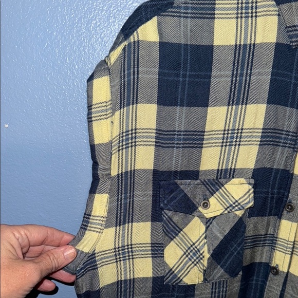 Rails Brit Blue and Cream Sleeveless Shirt with Classic Plaid - XS - B6 - Picture 2 of 7